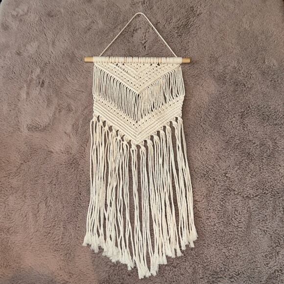 Macrame Wall Hanging, Bohemian Style - Picture 1 of 3